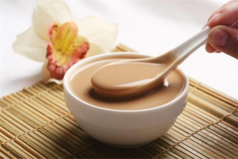 大叔的丝袜奶茶铺